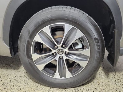 2026 Toyota Highlander Hybrid XLE