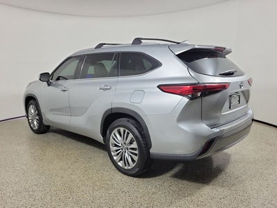 2023 Toyota Highlander Platinum