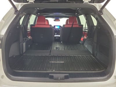 2023 Toyota Highlander XSE