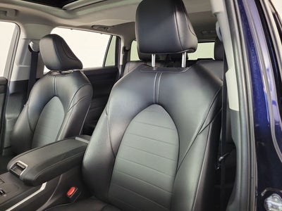 2025 Toyota Highlander XLE