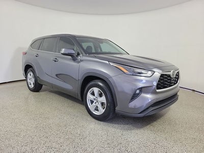 2023 Toyota Highlander LE