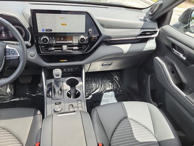 2025 Toyota Highlander XSE