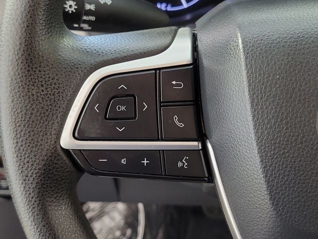 2021 Toyota Sienna LE 8 Passenger