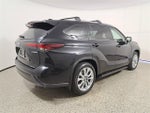 2024 Toyota Highlander Hybrid Limited