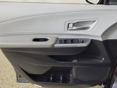 2025 Toyota Sienna XLE 8 Passenger