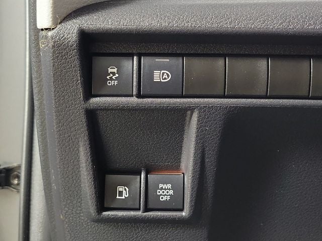 2026 Toyota Sienna XLE 8 Passenger