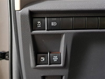 2024 Toyota Sienna XLE 8 Passenger