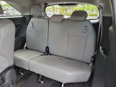 2025 Toyota Sienna XLE 7 Passenger
