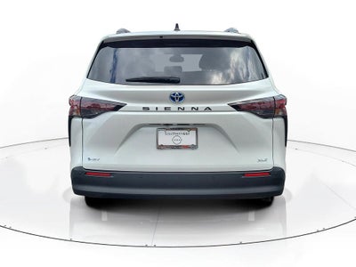 2025 Toyota Sienna XLE 7 Passenger