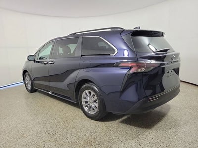 2024 Toyota Sienna XLE 7 Passenger