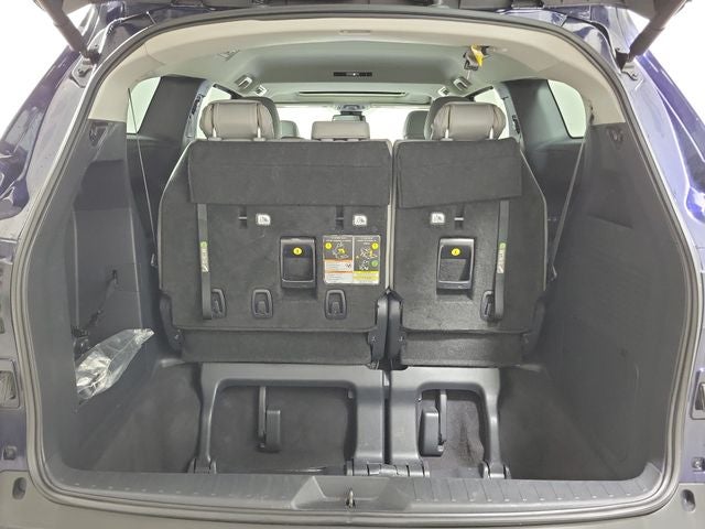 2025 Toyota Sienna XLE 8 Passenger