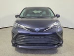 2025 Toyota Sienna XLE 8 Passenger