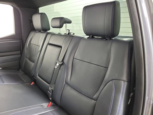 2022 Toyota Tundra Hybrid Platinum