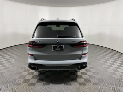 2025 BMW X7 xDrive40i