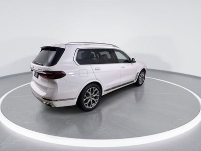 2026 BMW X7 xDrive40i