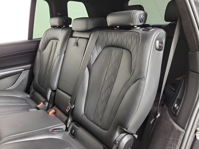 2024 BMW X7 M60i