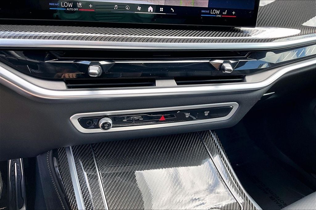 2026 BMW X7 M60i