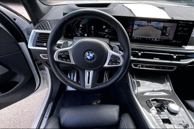 2026 BMW X7 M60i
