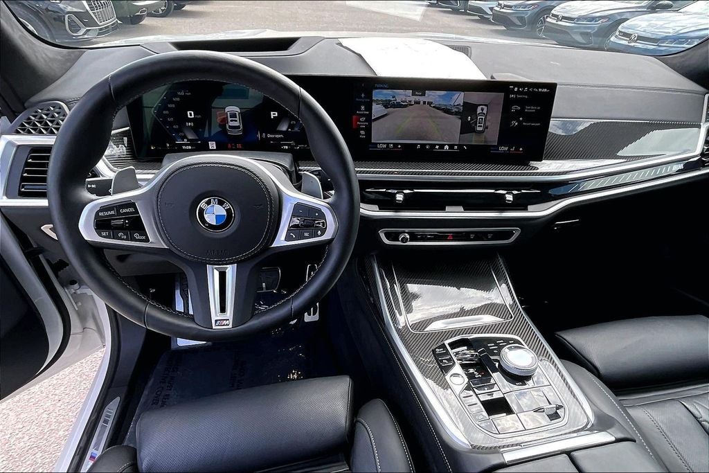 2026 BMW X7 M60i