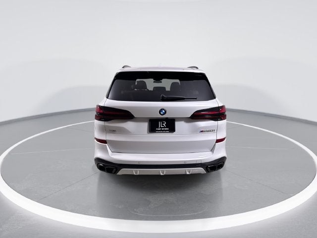 2025 BMW X5 M60i