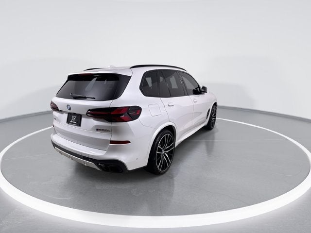 2025 BMW X5 M60i
