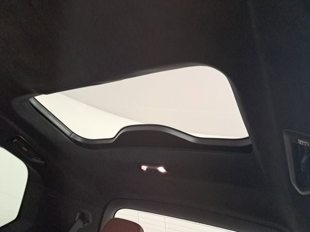 2025 BMW X7 ALPINA XB7