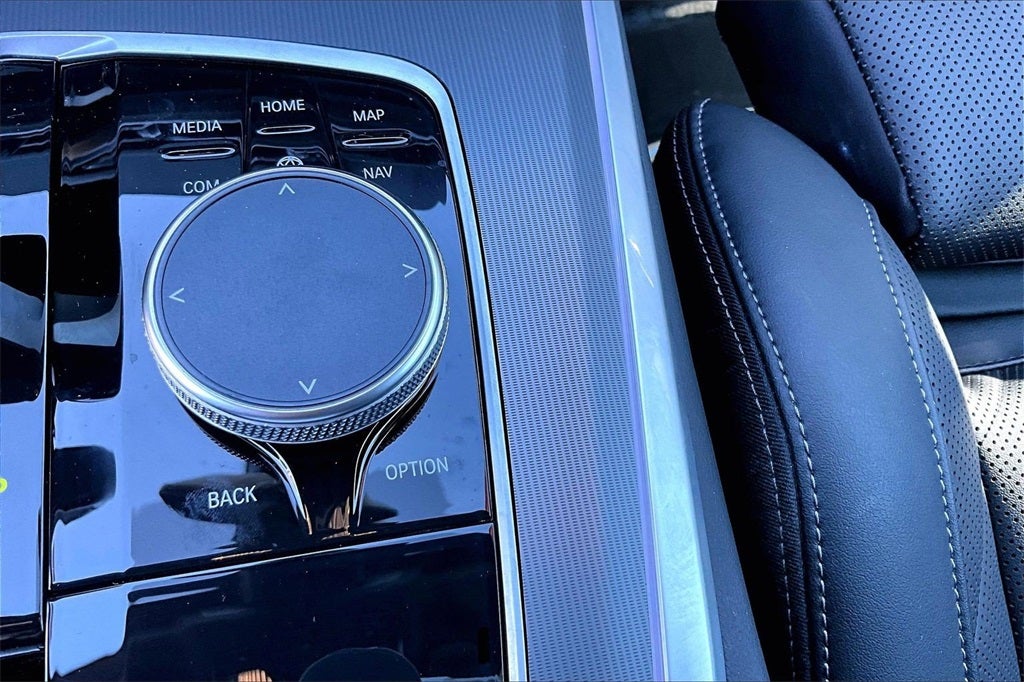 2023 BMW X5 sDrive40i