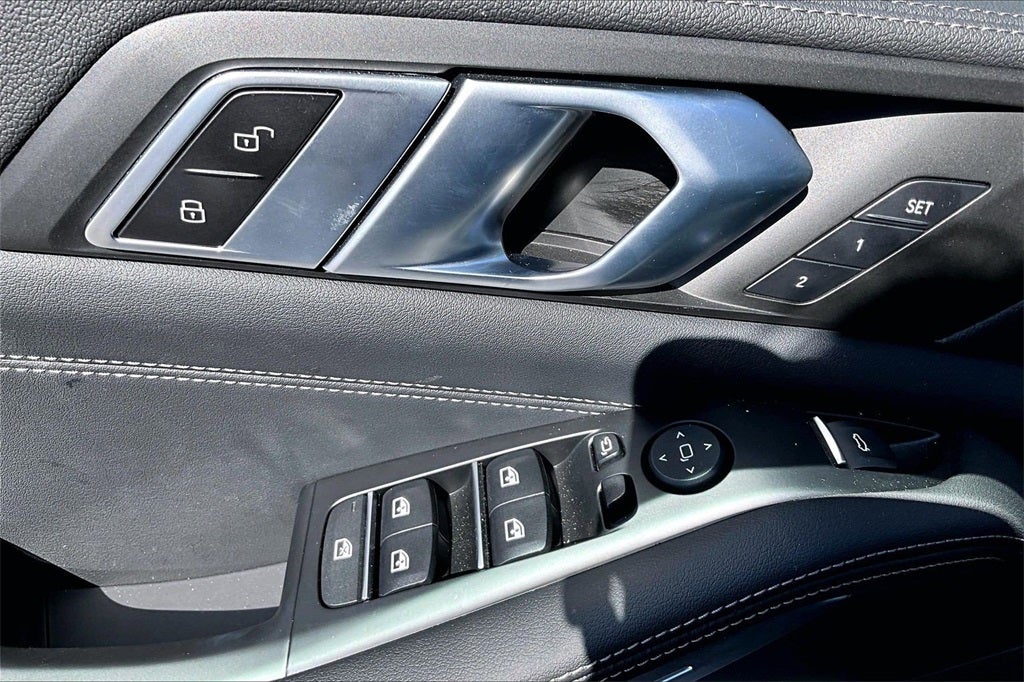 2023 BMW X5 sDrive40i