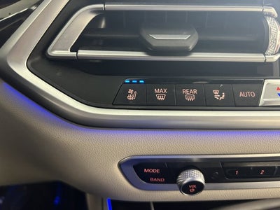 2021 BMW X5 M50i