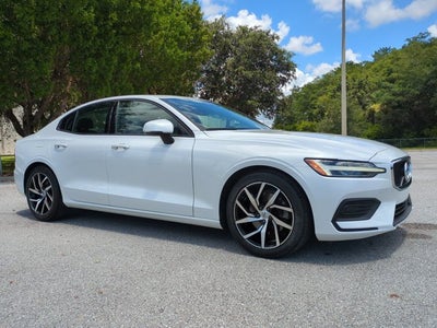 2019 Volvo S60 Momentum
