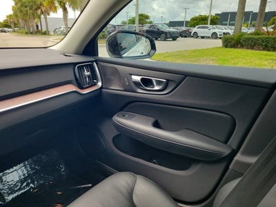 2025 Volvo S60 B5 Plus