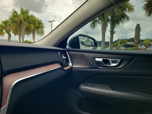 2025 Volvo S60 B5 Plus