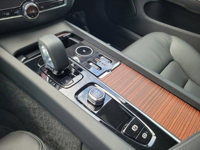 2025 Volvo S60 B5 Plus