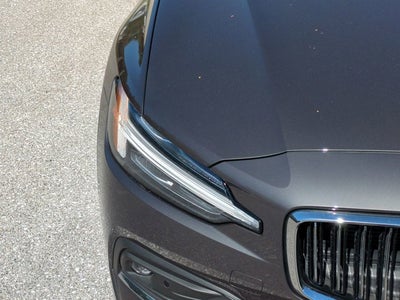 2023 Volvo S60 Ultimate Bright Theme