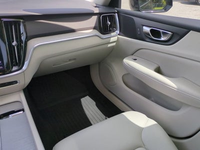 2024 Volvo S60 Plus Dark Theme