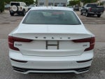 2022 Volvo S60 Momentum