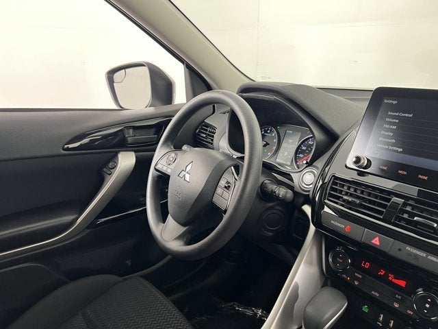 2025 Mitsubishi Eclipse Cross Base