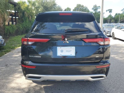 2024 Mitsubishi Outlander SE