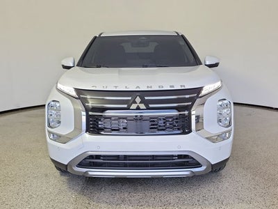 2026 Mitsubishi Outlander SE