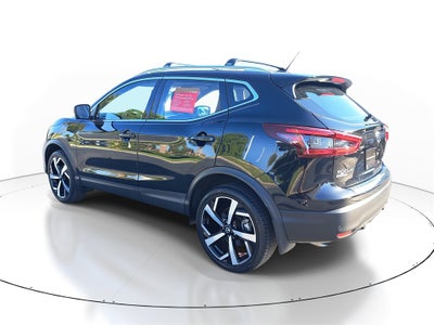 2022 Nissan Rogue Sport SL