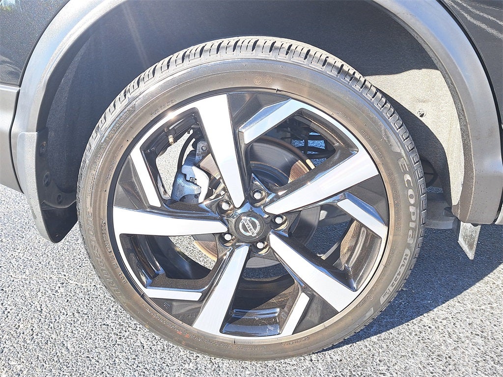 2022 Nissan Rogue Sport SL