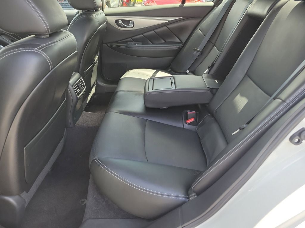 2023 INFINITI Q50 LUXE