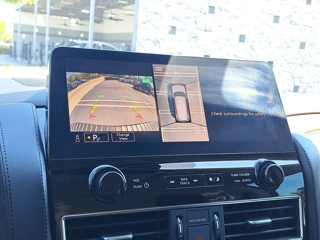 2024 Nissan Armada SL