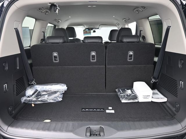 2026 Nissan Armada SV