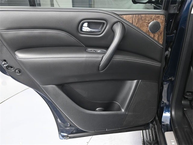 2023 INFINITI QX80 Premium Select