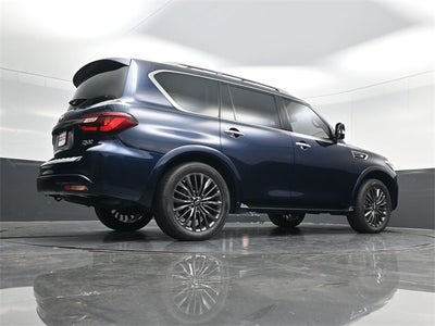 2023 INFINITI QX80 Premium Select