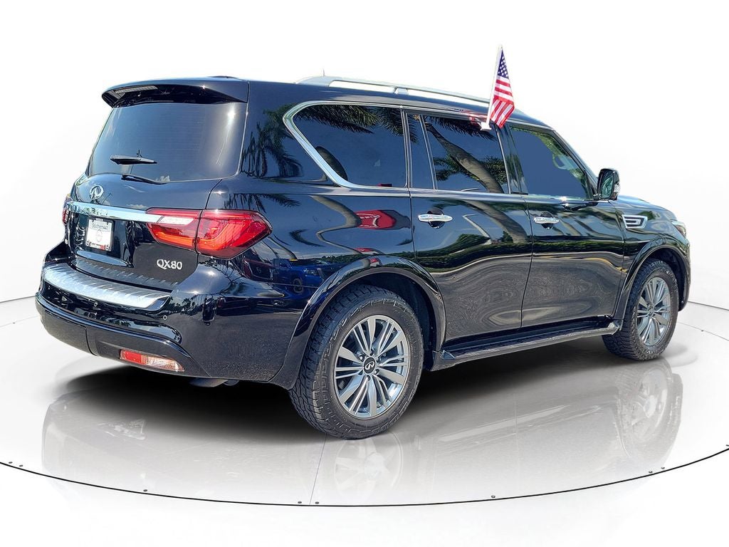2021 INFINITI QX80 LUXE