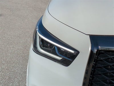 2022 INFINITI QX80 Premium Select