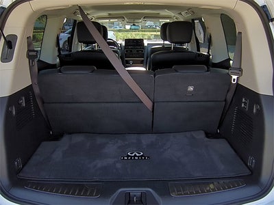 2022 INFINITI QX80 Premium Select