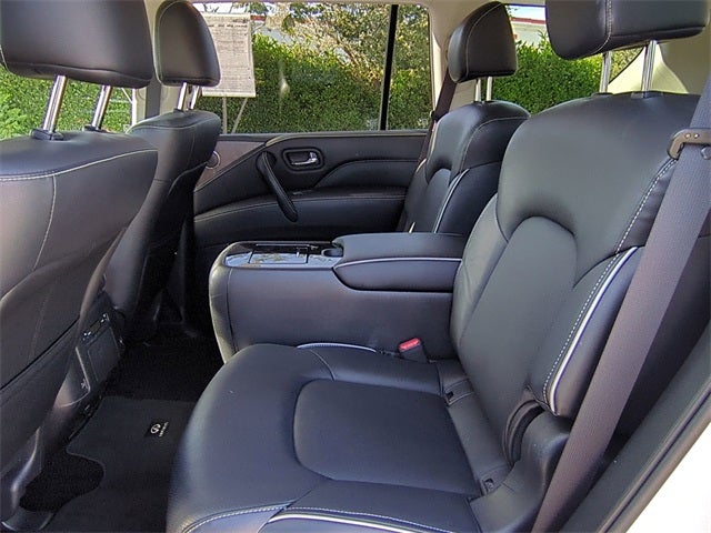 2022 INFINITI QX80 Premium Select